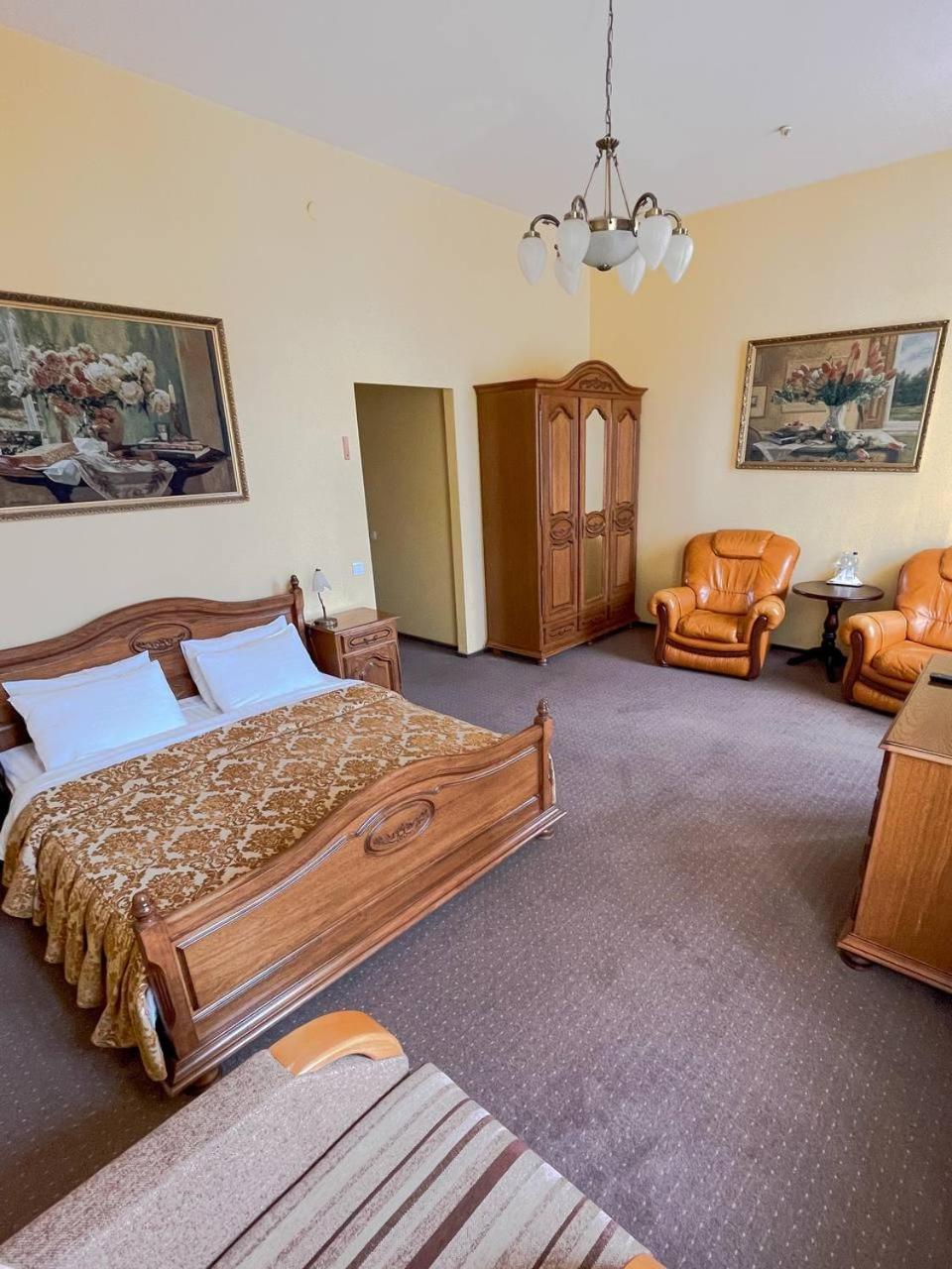Wien Hotel Lviv Eksteriør billede