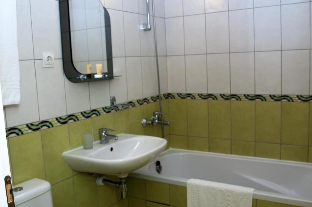 Wien Hotel Lviv Værelse billede