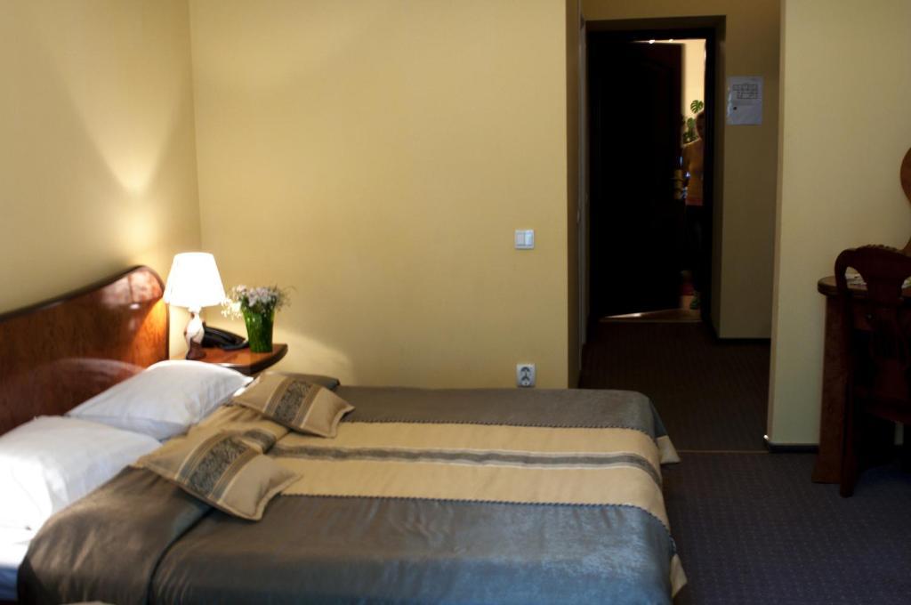 Wien Hotel Lviv Værelse billede